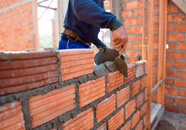 Польской компании нужны строители, работы по фасадам, кладке кирпича и брусчатке 